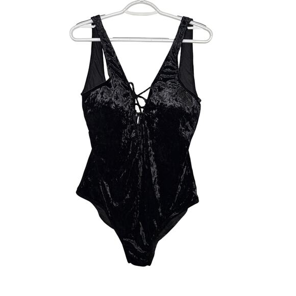 Hot Topic Tops - NWT Hot Topic velvet bodysuit womens 2XL coquette witchy whimsigoth punk emo